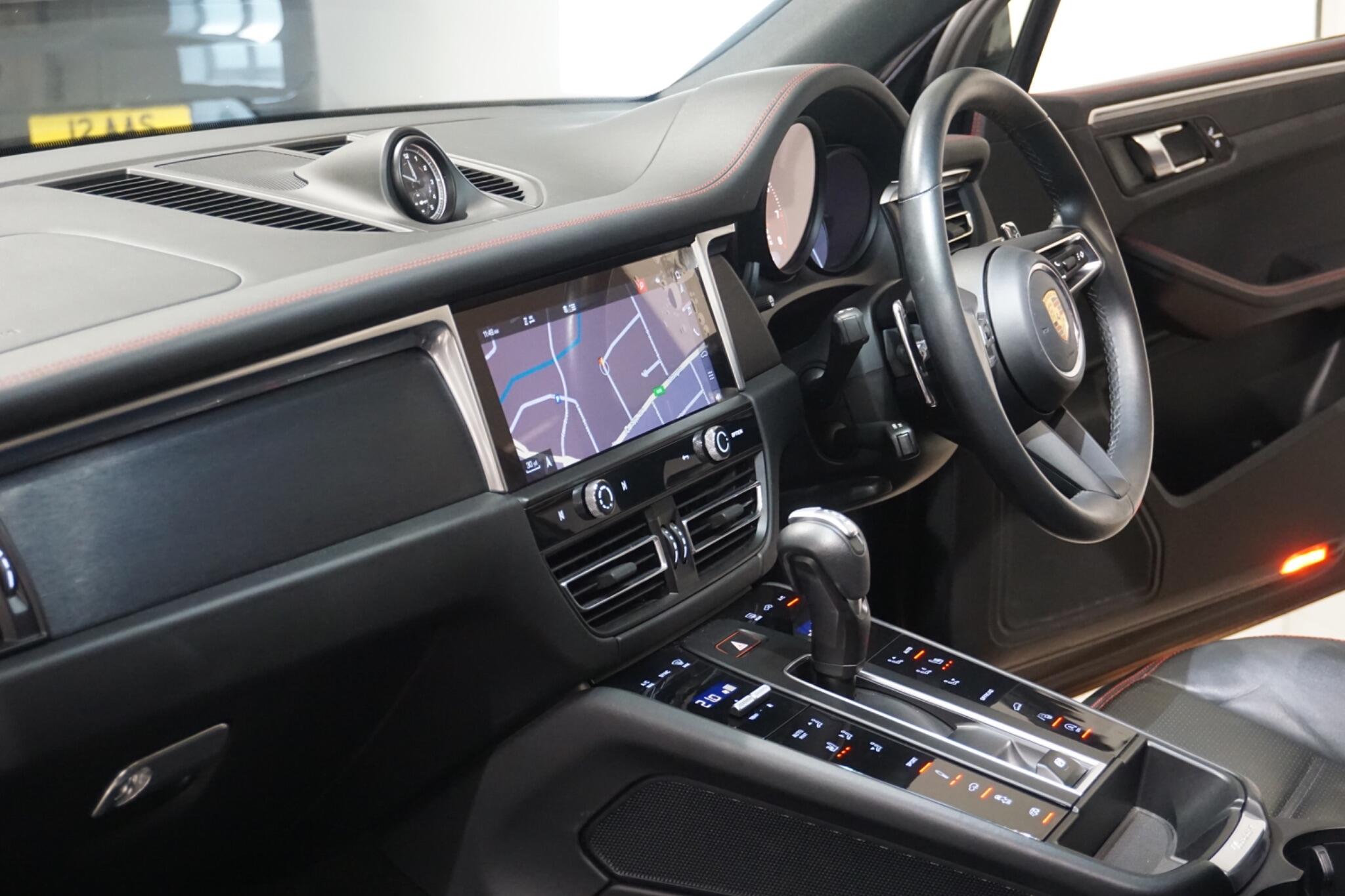 Porsche Macan 2.9T V6 GTS SUV 5dr Petrol PDK 4WD Euro 6 (s/s) (440 ps)